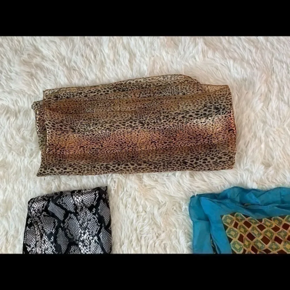 4 piece head wrap/scarf lot